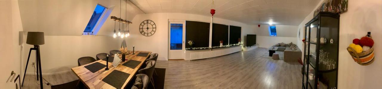 Big Villa In Stege Near Mons Klint With Trampolin Exterior foto