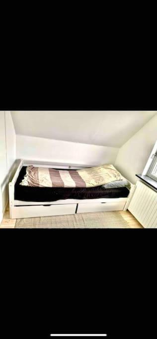 Big Villa In Stege Near Mons Klint With Trampolin Exterior foto